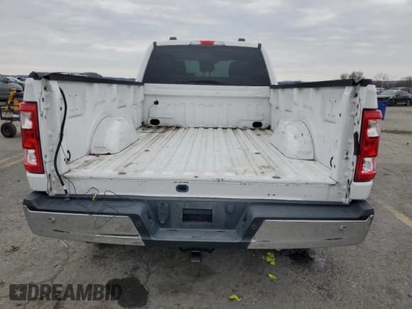 ✅ 2021 Ford F-150 XL • VIN: 1FTFX1E54MKF13097 • Lot: 91838465. Listed on Copart with 88,547 mi. Free auction sales archive from the USA and detailed vehicle history report at DreamBid. Image 6.