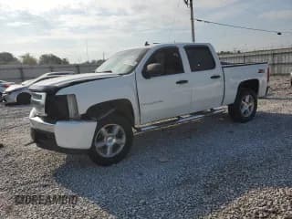 ✅ 2008 Chevrolet Silverado 1500 1LT • VIN: 3GCEK13M28G124816 • Lot: 80745515. Listed on Copart with 412,258 mi. Free auction sales archive from the USA and detailed vehicle history report at DreamBid. Image 1.
