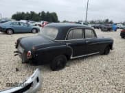 ✅ 1959 Mercedes-Benz SL • VIN: A180010109505774 • Lot: 82931594. Listed on Copart with 84,179 mi. Free auction sales archive from the USA and detailed vehicle history report at DreamBid. Image 3.