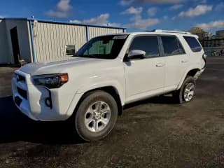 ✅ 2015 Toyota 4Runner SR5 • VIN: JTEZU5JR0F5106686 • Lot: 93908445. Wystawiony na Copart z przebiegiem 154 785 mil. Bezpłatny archiwum sprzedaży aukcyjnych z USA i szczegółowy raport historii pojazdu na DreamBid. Zdjęcie 1.