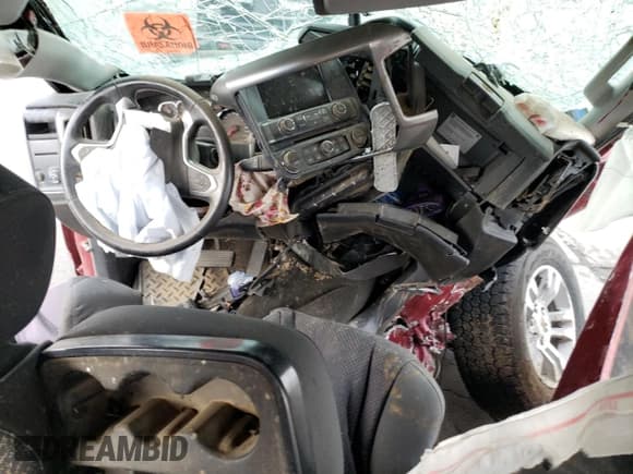 ✅ 2018 Chevrolet Silverado 1500 LT • VIN: 3GCPCREC7JG207575 • Лот: 60065074. Опубликован ранее на Copart с пробегом Не указан. Бесплатный доступ к архиву аукционных продаж из США и подробный отчёт об истории автомобиля на DreamBid. Изображение 8.