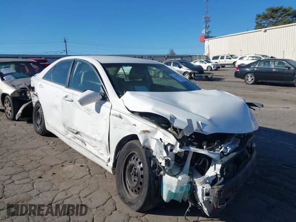 ✅ 2009 Toyota Camry • VIN: 4T1BB46K69U063690 • Lot: 43469952. Listed on IAAI with 234,923 mi. Free auction sales archive from the USA and detailed vehicle history report at DreamBid. Image 6.