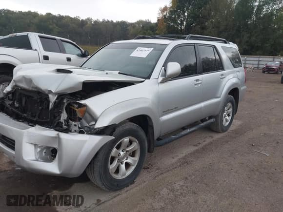 ✅ 2006 Toyota 4Runner SR5 • VIN: JTEBU14RX60091889 • Lot: 43382432. Wystawiony na IAAI z przebiegiem 277 263 mil. Bezpłatny archiwum sprzedaży aukcyjnych z USA i szczegółowy raport historii pojazdu na DreamBid. Zdjęcie 2.