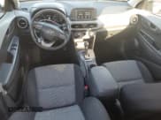 ✅ 2018 Hyundai Kona SEL • VIN: KM8K22AA9JU144996 • Лот: 77537824. Опубликован ранее на Copart с пробегом 64 532 миль. Бесплатный доступ к архиву аукционных продаж из США и подробный отчёт об истории автомобиля на DreamBid. Изображение 8.
