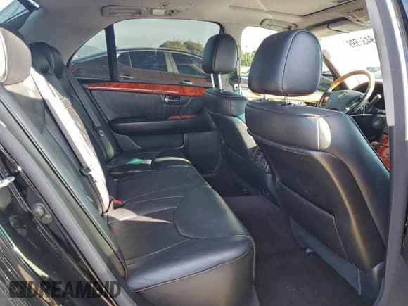 ✅ 2005 Lexus LS 430 • VIN: JTHBN36F255022551 • Lot: 94356995. Wystawiony na Copart z przebiegiem 165 788 mil. Bezpłatny archiwum sprzedaży aukcyjnych z USA i szczegółowy raport historii pojazdu na DreamBid. Zdjęcie 10.