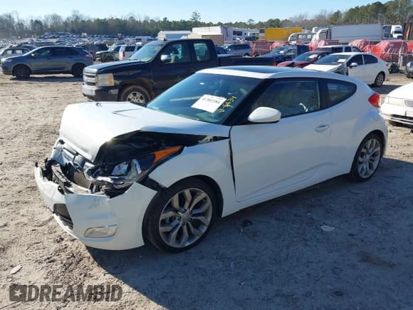 ✅ 2013 Hyundai Veloster w/Black Int • VIN: KMHTC6AD8DU135634 • Lot: 41301184. Listed on IAAI with 156,510 mi. Free auction sales archive from the USA and detailed vehicle history report at DreamBid. Image 17.