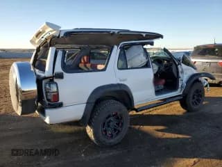 ✅ 1999 Toyota Hilux • VIN: RZN1859027183 • Лот: 84624894. Опубликован ранее на Copart с пробегом 148 054 миль. Бесплатный доступ к архиву аукционных продаж из США и подробный отчёт об истории автомобиля на DreamBid. Изображение 3.