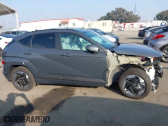 ✅ 2024 Hyundai Kona SEL • VIN: KM8HC3A61RU014490 • Lot: 41022202. Listed on IAAI with 5,768 mi. Free auction sales archive from the USA and detailed vehicle history report at DreamBid. Image 14.