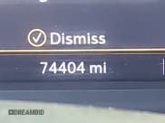 ✅ 2019 Chevrolet Silverado 1500 RST • VIN: 3GCUYEED0KG119751 • Lot: 43319772. Wystawiony na IAAI z przebiegiem 74 404 mil. Bezpłatny archiwum sprzedaży aukcyjnych z USA i szczegółowy raport historii pojazdu na DreamBid. Zdjęcie 15.