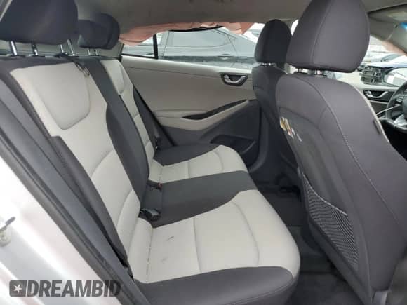 2019 Hyundai Ioniq Blue z VIN KMHC65LC5KU131169, wystawiony jako Copart lot #84560895 z przebiegiem 18 638 mil mil oraz Szkoda całkowita • Salvage title. Historia ofert i sprzedaży dostępna na DreamBid. Obrazek 10.