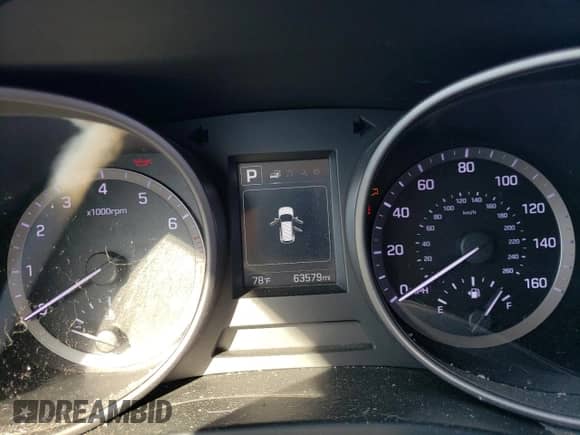 ✅ 2018 Hyundai Santa Fe 2.4L • VIN: 5XYZT3LB2JG572664 • Lot: 38886843. Wystawiony na Copart z przebiegiem 63 579 mil mil. Skorzystaj z bezpłatnego archiwum sprzedaży aukcyjnych z USA i zobacz szczegółowy raport historii pojazdu na DreamBid. Zdjęcie 9.