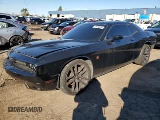 ✅ 2020 Dodge Challenger R/T Scat Pack Widebody • VIN: 2C3CDZFJ3LH159654 • Lot: 79112314. Wystawiony na Copart z przebiegiem 34 489 mil. Bezpłatny archiwum sprzedaży aukcyjnych z USA i szczegółowy raport historii pojazdu na DreamBid. Zdjęcie 1.