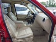 ✅ 2006 Ford Explorer XLT • VIN: 1FMEU73E46UB59076 • Лот: 42440539. Опубликован ранее на IAAI с пробегом 166 077 миль. Бесплатный доступ к архиву аукционных продаж из США и подробный отчёт об истории автомобиля на DreamBid. Изображение 5.