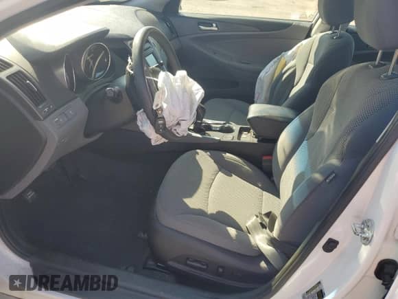 2014 Hyundai Sonata GLS with VIN 5NPEB4AC2EH938379, listed as a Copart auction lot 68777355 with 91,651 mi miles and Salvage title. Bid and sale history available at DreamBid. Image 7.