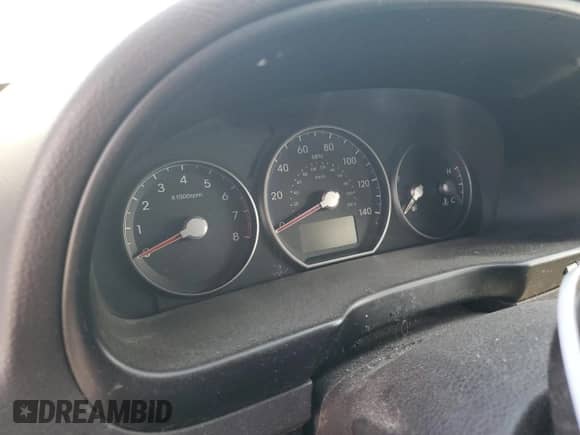 2012 Hyundai Santa Fe GLS с VIN 5XYZGDAB3CG151441, выставлен на аукционе Copart как лот 71148684 с пробегом Не указан миль и Списание • Salvage title. История ставок и продаж доступна на DreamBid. Изображение 9.