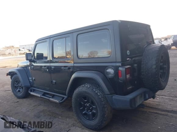 ✅ 2020 Jeep Wrangler Unlimited Sport Altitude • VIN: 1C4HJXDGXLW329841 • Lot: 41060142. Listed on IAAI with 57,243 mi. Free auction sales archive from the USA and detailed vehicle history report at DreamBid. Image 14.