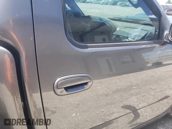 ✅ 2003 Ford F-150 Lightning • VIN: 2FTRF073X3CA56501 • Lot: 61887024. Listed on Copart with Not provided. Free auction sales archive from the USA and detailed vehicle history report at DreamBid. Image 10.