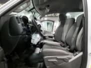 ✅ 2018 GMC Sierra 2500HD • VIN: 1GT12REG7JF235762 • Lot: 84391064. Wystawiony na Copart z przebiegiem Nie podano. Bezpłatny archiwum sprzedaży aukcyjnych z USA i szczegółowy raport historii pojazdu na DreamBid. Zdjęcie 7.