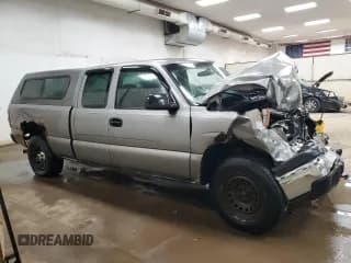 ✅ 2006 Chevrolet Silverado 1500 LS • VIN: 1GCEK19V76Z212287 • Лот: 71824354. Опубликован ранее на Copart с пробегом Не указан. Бесплатный доступ к архиву аукционных продаж из США и подробный отчёт об истории автомобиля на DreamBid. Изображение 4.