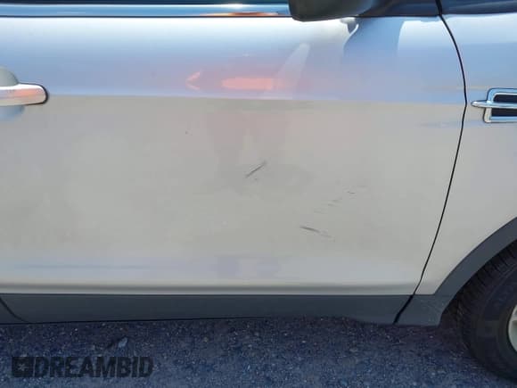 ✅ 2014 Ford Escape SE • VIN: 1FMCU9GX7EUC82707 • Lot: 42567827. Wystawiony na IAAI z przebiegiem 122 529 mil. Bezpłatny archiwum sprzedaży aukcyjnych z USA i szczegółowy raport historii pojazdu na DreamBid. Zdjęcie 12.