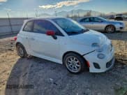 ✅ 2013 FIAT 500 Abarth • VIN: 3C3CFFFH0DT688817 • Лот: 94554855. Опубликован ранее на Copart с пробегом Не указан. Бесплатный доступ к архиву аукционных продаж из США и подробный отчёт об истории автомобиля на DreamBid. Изображение 4.