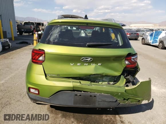 ✅ 2021 Hyundai Venue SEL • VIN: KMHRC8A38MU126557 • Lot: 74517934. Listed on Copart with 77,579 mi. Free auction sales archive from the USA and detailed vehicle history report at DreamBid. Image 6.