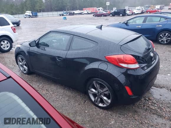 2017 Hyundai Veloster z VIN KMHTC6AD1HU316967, wystawiony jako Copart lot #70850482 z przebiegiem 52 846 mil mil oraz . Historia ofert i sprzedaży dostępna na DreamBid. Obrazek 2.