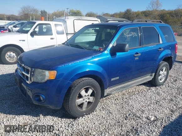 ✅ 2008 Ford Escape XLT • VIN: 1FMCU03ZX8KE22042 • Lot: 43607398. Wystawiony na IAAI z przebiegiem 135 000 mil. Bezpłatny archiwum sprzedaży aukcyjnych z USA i szczegółowy raport historii pojazdu na DreamBid. Zdjęcie 2.
