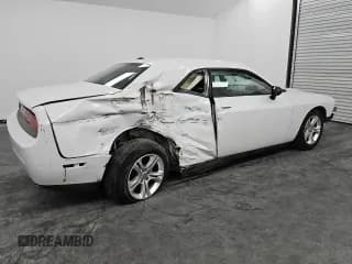 ✅ 2013 Dodge Challenger Rallye Redline • VIN: 2C3CDYAGXDH566619 • Lot: 72926124. Wystawiony na Copart z przebiegiem 177 355 mil. Bezpłatny archiwum sprzedaży aukcyjnych z USA i szczegółowy raport historii pojazdu na DreamBid. Zdjęcie 3.