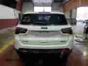 2024 Jeep Compass Latitude с VIN 3C4NJDBNXRT110427, выставлен на аукционе Copart как лот 90045035 с пробегом 16 695 миль миль и Списание • Salvage title. История ставок и продаж доступна на DreamBid. Изображение 6.