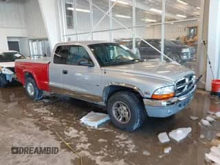 1998 Dodge Dakota SLT with VIN 1B7GL22YXWS762222, listed as a IAAI auction lot 41250956 with 195,027 mi miles and . Bid and sale history available at DreamBid. Image 1.
