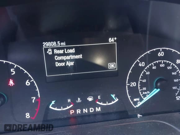 ✅ 2023 Ford Transit Cargo • VIN: 1FTBR1C8XPKB13829 • Lot: 43641950. Wystawiony na IAAI z przebiegiem 29 808 mil. Bezpłatny archiwum sprzedaży aukcyjnych z USA i szczegółowy raport historii pojazdu na DreamBid. Zdjęcie 15.