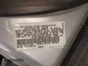 ✅ 1999 Toyota Avalon XL • VIN: 4T1BF18B6XU323129 • Lot: 43581308. Wystawiony na IAAI z przebiegiem 112 427 mil. Bezpłatny archiwum sprzedaży aukcyjnych z USA i szczegółowy raport historii pojazdu na DreamBid. Zdjęcie 9.