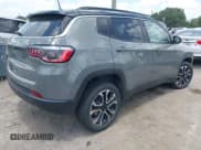 ✅ 2023 Jeep Compass Limited • VIN: 3C4NJDCN4PT523228 • Lot: 42555447. Wystawiony na IAAI z przebiegiem 57 684 mil. Bezpłatny archiwum sprzedaży aukcyjnych z USA i szczegółowy raport historii pojazdu na DreamBid. Zdjęcie 4.