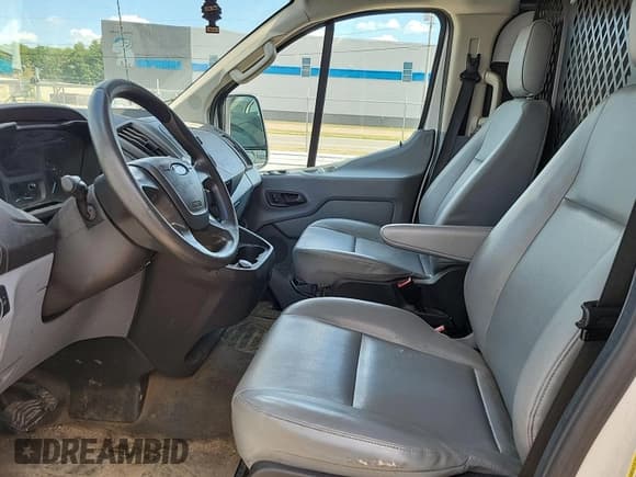 ✅ 2017 Ford Transit • VIN: 1FTYE1YM5HKA73754 • Lot: 43940589. Listed on IAAI with 165,682 mi. Free auction sales archive from the USA and detailed vehicle history report at DreamBid. Image 24.