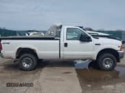✅ 2001 Ford F-250 XL • VIN: 1FTNF21L11EA50032 • Lot: 41958019. Wystawiony na IAAI z przebiegiem 127 932 mil. Bezpłatny archiwum sprzedaży aukcyjnych z USA i szczegółowy raport historii pojazdu na DreamBid. Zdjęcie 13.