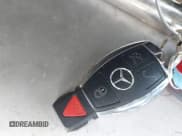 ✅ 2015 Mercedes-Benz C 250 • VIN: WDDGJ4HB0FG363591 • Lot: 43072188. Wystawiony na IAAI z przebiegiem 113 831 mil. Bezpłatny archiwum sprzedaży aukcyjnych z USA i szczegółowy raport historii pojazdu na DreamBid. Zdjęcie 11.