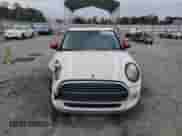 2016 MINI Hardtop с VIN WMWXP5C53GT739898, выставлен на аукционе Copart как лот 86093165 с пробегом 76 458 миль миль и Списание • Salvage title. История ставок и продаж доступна на DreamBid. Изображение 5.