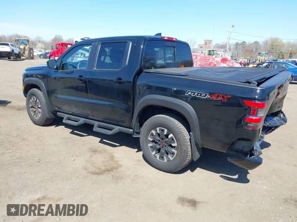 ✅ 2024 Nissan Frontier SV • VIN: 1N6ED1EK8RN656812 • Lot: 42071048. Listed on IAAI with 18,276 mi. Free auction sales archive from the USA and detailed vehicle history report at DreamBid. Image 3.