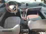 ✅ 2017 Hyundai Elantra SE • VIN: KMHD84LF3HU176302 • Lot: 86687565. Wystawiony na Copart z przebiegiem 116 102 mil mil. Skorzystaj z bezpłatnego archiwum sprzedaży aukcyjnych z USA i zobacz szczegółowy raport historii pojazdu na DreamBid. Zdjęcie 8.