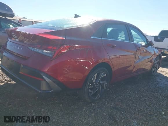 ✅ 2025 Hyundai Elantra SEL Convenience • VIN: KMHLS4DG3SU904387 • Лот: 43911292. Опубликован ранее на IAAI с пробегом 35 129 миль. Бесплатный доступ к архиву аукционных продаж из США и подробный отчёт об истории автомобиля на DreamBid. Изображение 4.