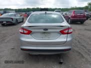 ✅ 2016 Ford Fusion SE • VIN: 3FA6P0H75GR242726 • Лот: 42323268. Опубликован ранее на IAAI с пробегом 147 180 миль. Бесплатный доступ к архиву аукционных продаж из США и подробный отчёт об истории автомобиля на DreamBid. Изображение 16.