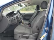 ✅ 2018 Volkswagen Golf S • VIN: 3VW117AU7JM753841 • Lot: 54904055. Wystawiony na Copart z przebiegiem 60 501 mil. Bezpłatny archiwum sprzedaży aukcyjnych z USA i szczegółowy raport historii pojazdu na DreamBid. Zdjęcie 7.