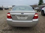 ✅ 2006 Ford Five Hundred SEL • VIN: 1FAFP24136G103214 • Lot: 91218885. Wystawiony na Copart z przebiegiem Nie podano. Bezpłatny archiwum sprzedaży aukcyjnych z USA i szczegółowy raport historii pojazdu na DreamBid. Zdjęcie 6.