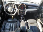 ✅ 2016 MINI Hardtop 4 Door S • VIN: WMWXU3C52G2B67552 • Лот: 55983245. Опубликован ранее на Copart с пробегом 85 180 миль. Бесплатный доступ к архиву аукционных продаж из США и подробный отчёт об истории автомобиля на DreamBid. Изображение 8.