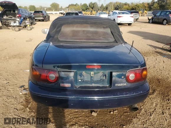 ✅ 1997 Mazda MX-5 Miata • VIN: JM1NA3530V0720056 • Лот: 84758825. Опубликован ранее на Copart с пробегом 109 558 миль. Бесплатный доступ к архиву аукционных продаж из США и подробный отчёт об истории автомобиля на DreamBid. Изображение 6.