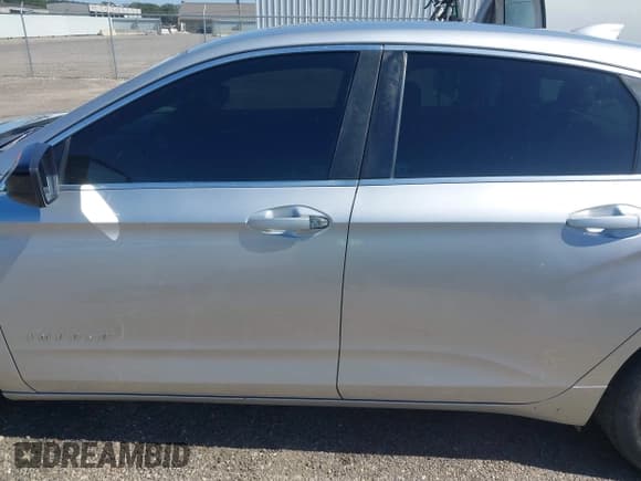 ✅ 2016 Chevrolet Impala LS • VIN: 2G11Z5SA5G9101962 • Lot: 43492350. Listed on IAAI with 159,855 mi. Free auction sales archive from the USA and detailed vehicle history report at DreamBid. Image 14.
