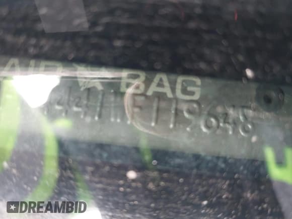 ✅ 1998 Ford Mustang • VIN: 1FAFP4441WF119648 • Lot: 41588074. Wystawiony na IAAI z przebiegiem 128 343 mil. Bezpłatny archiwum sprzedaży aukcyjnych z USA i szczegółowy raport historii pojazdu na DreamBid. Zdjęcie 9.