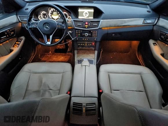 ✅ 2010 Mercedes-Benz E 350 Sport • VIN: WDDHF8HB1AA226989 • Lot: 94043275. Listed on Copart with Not provided. Free auction sales archive from the USA and detailed vehicle history report at DreamBid. Image 8.