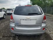 ✅ 2012 Chevrolet Captiva Sport LTZ • VIN: 3GNFL4E59CS634733 • Lot: 56943625. Wystawiony na Copart z przebiegiem 200 616 mil. Bezpłatny archiwum sprzedaży aukcyjnych z USA i szczegółowy raport historii pojazdu na DreamBid. Zdjęcie 6.